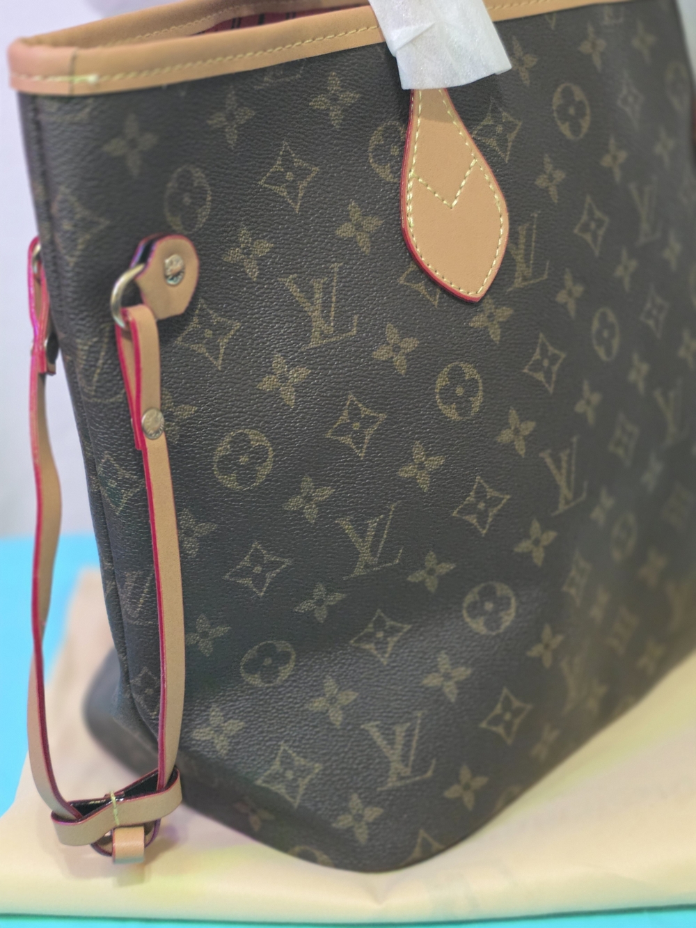 Louis Vuitton Monogram Tote with Pink Trim and Brown Canvas - Picture 2 of 4